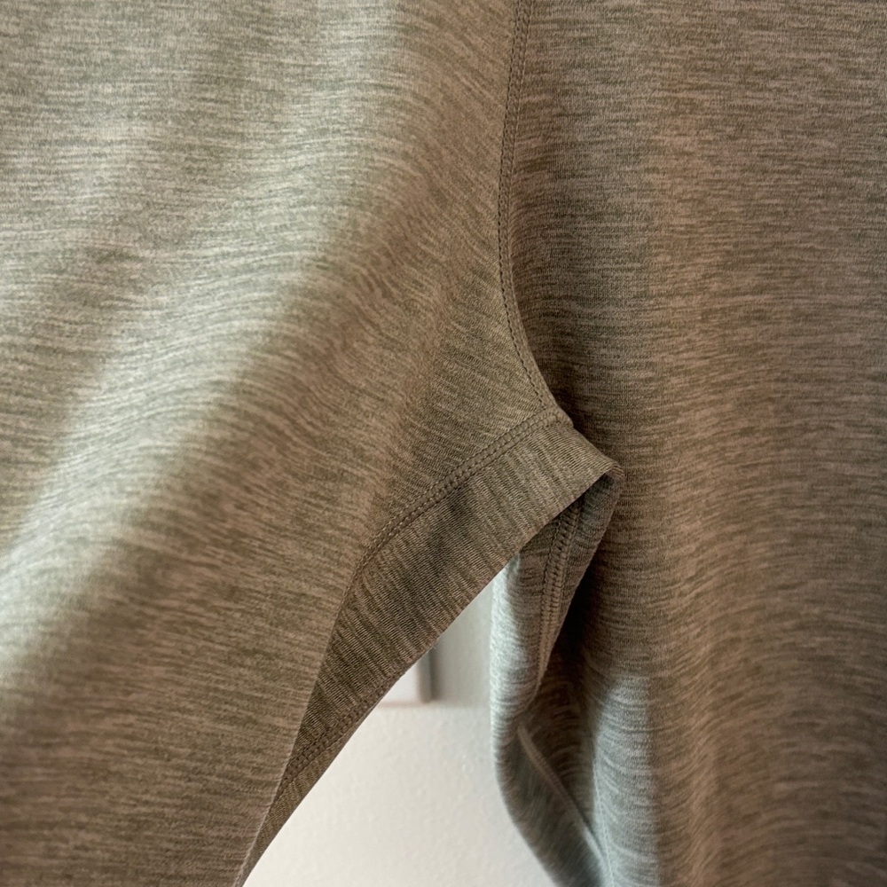 Nike women’s sz L Heather sage green Leggings - Picture 5 of 9